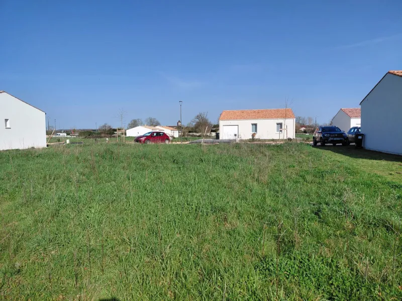 Terrain à bâtir à Port-d'Envaux