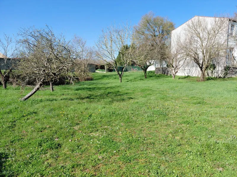 Terrain à bâtir à Saint-Agnant