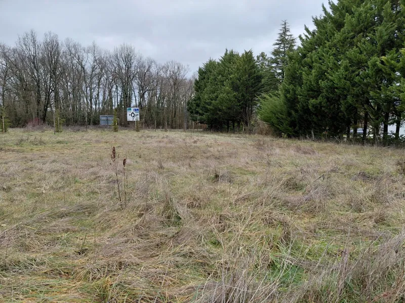 Terrain à bâtir à Saintes