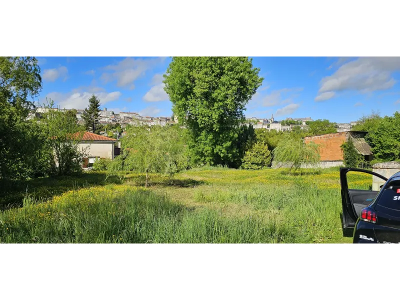 Terrain à bâtir à Angoulême