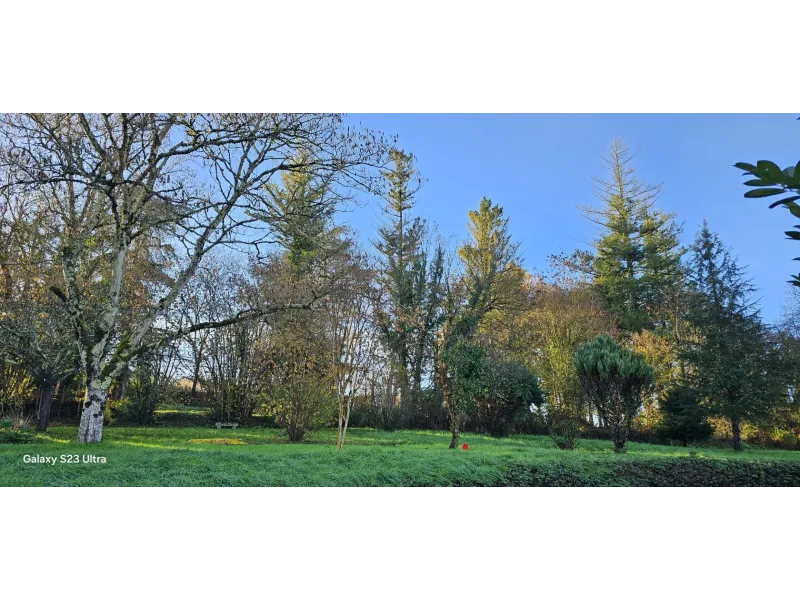 Terrain à bâtir à Magnac-sur-Touvre