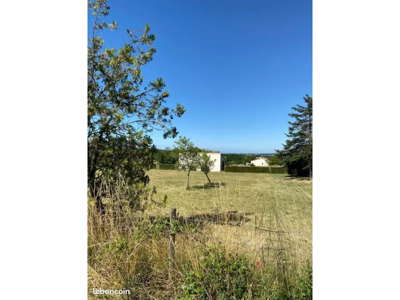 Terrain à bâtir à Brie