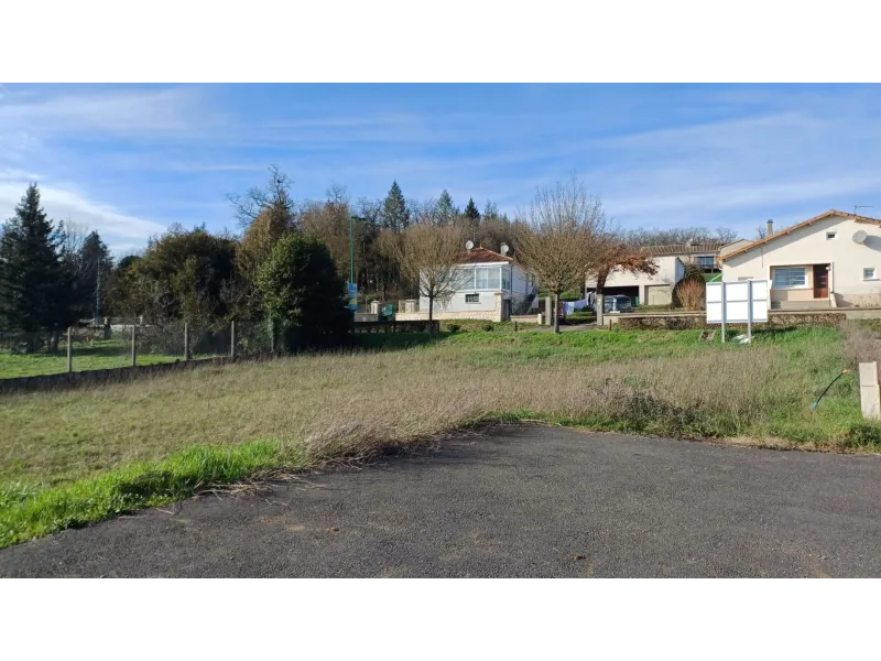 Terrain à bâtir à Trois-Palis