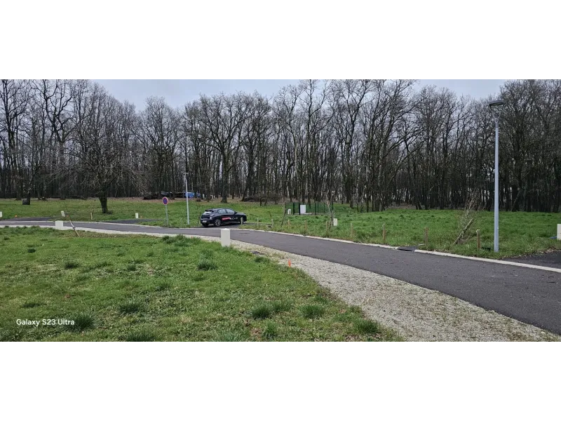 Terrain à bâtir à Fléac