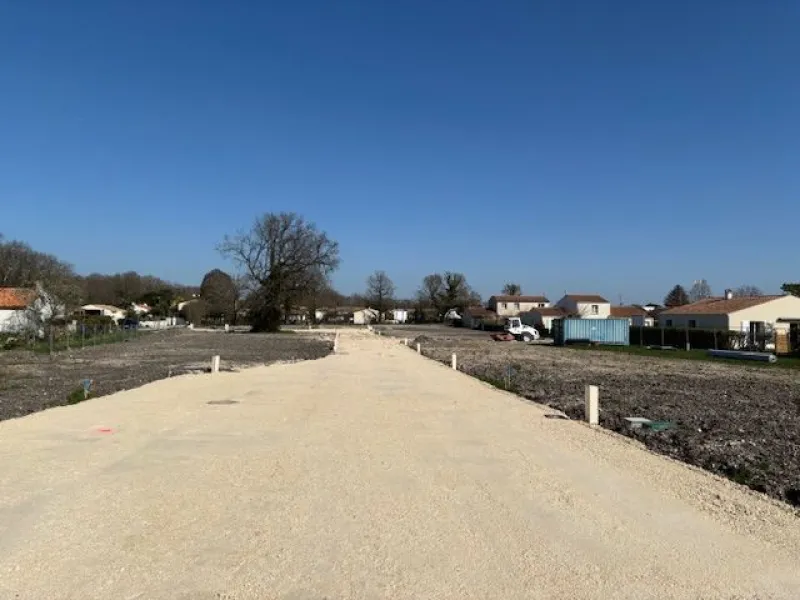 Terrain à bâtir à Médis