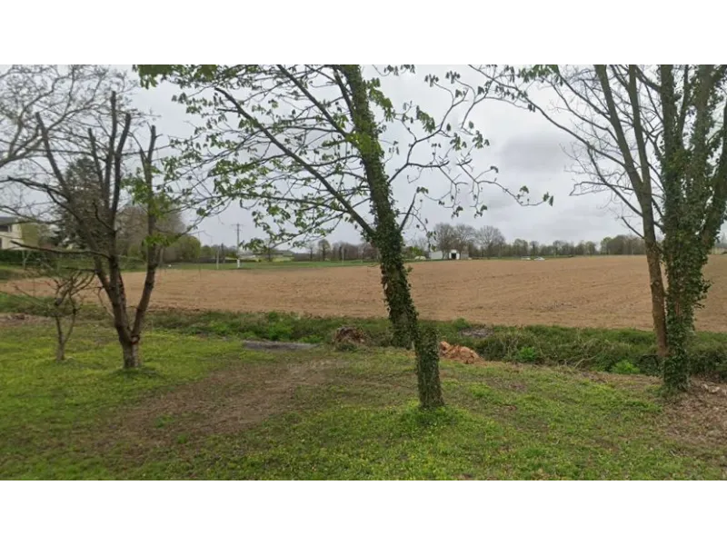 Terrain à bâtir à Landujan
