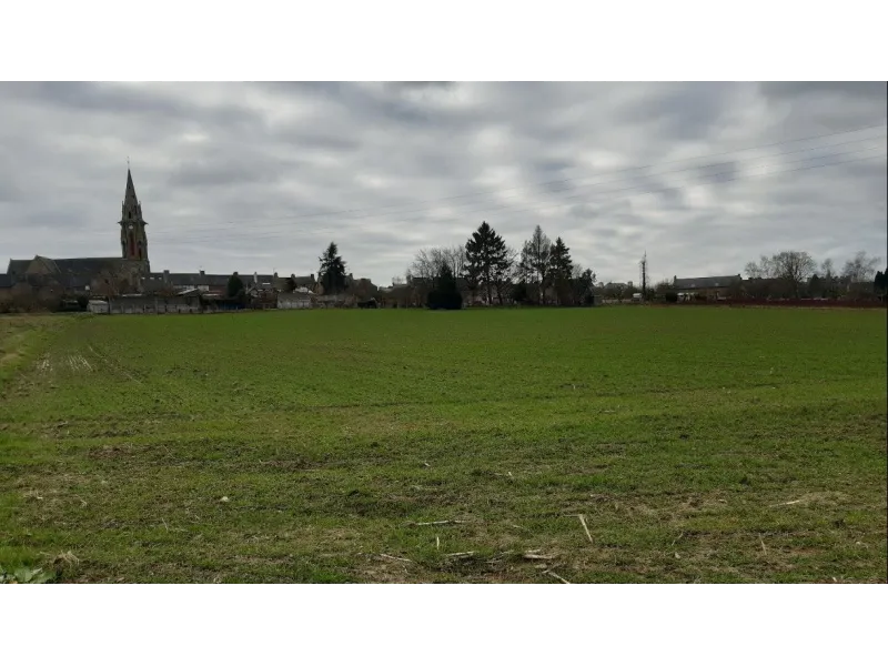 Terrain à bâtir à Meillac