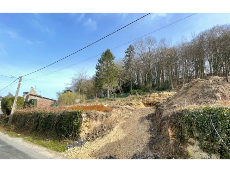 Terrain à bâtir à Tracy-le-Mont