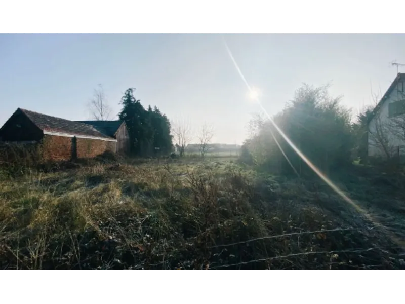 Terrain à bâtir à Le Plessier-Rozainvillers