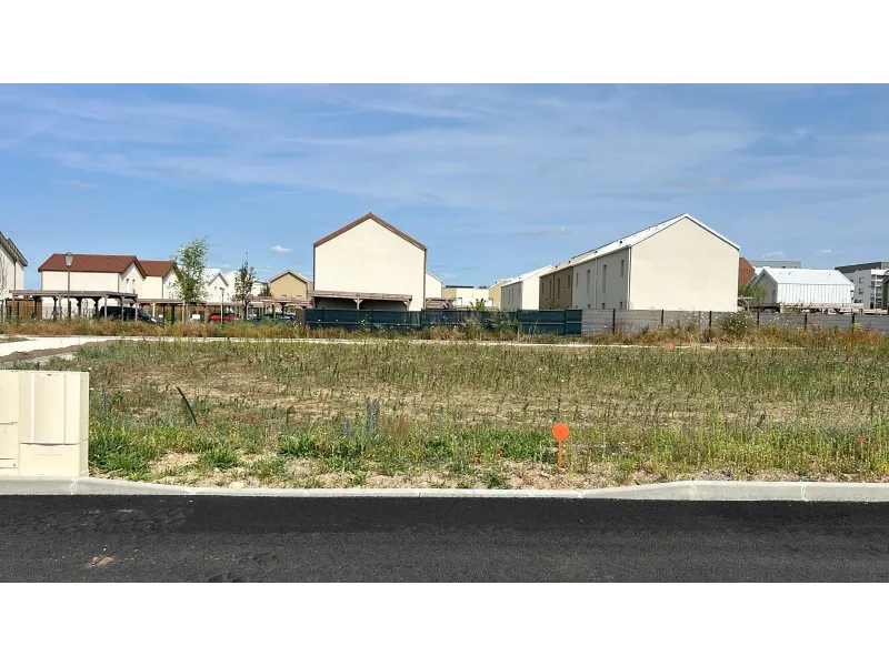 Terrain à bâtir à Montlouis-sur-Loire