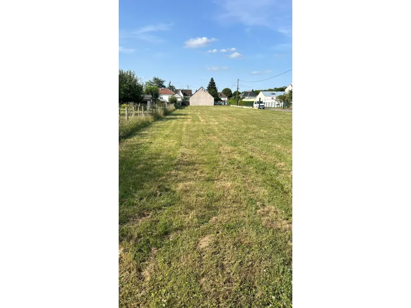 Terrain à bâtir à La Croix-en-Touraine