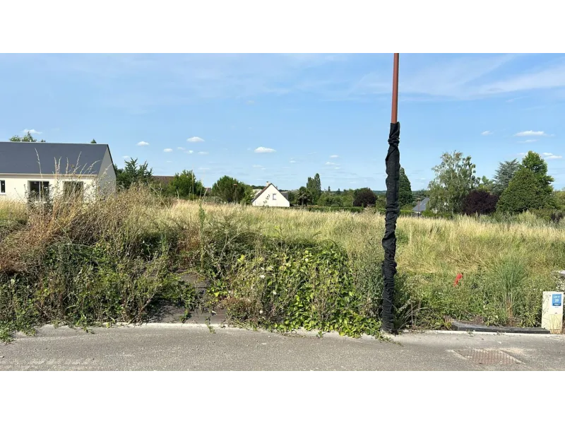 Terrain à bâtir à Azay-sur-Cher