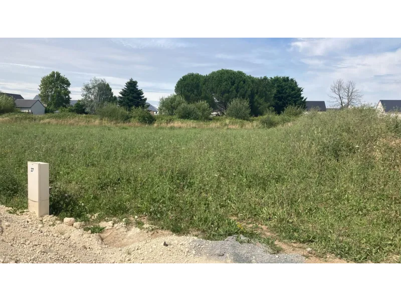 Terrain à bâtir à Notre-Dame-d'Oé