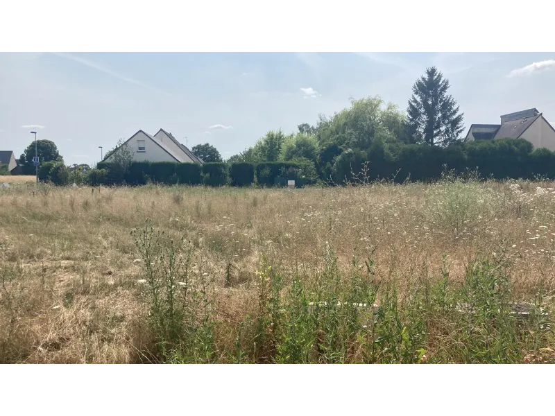 Terrain à bâtir à Parçay-Meslay