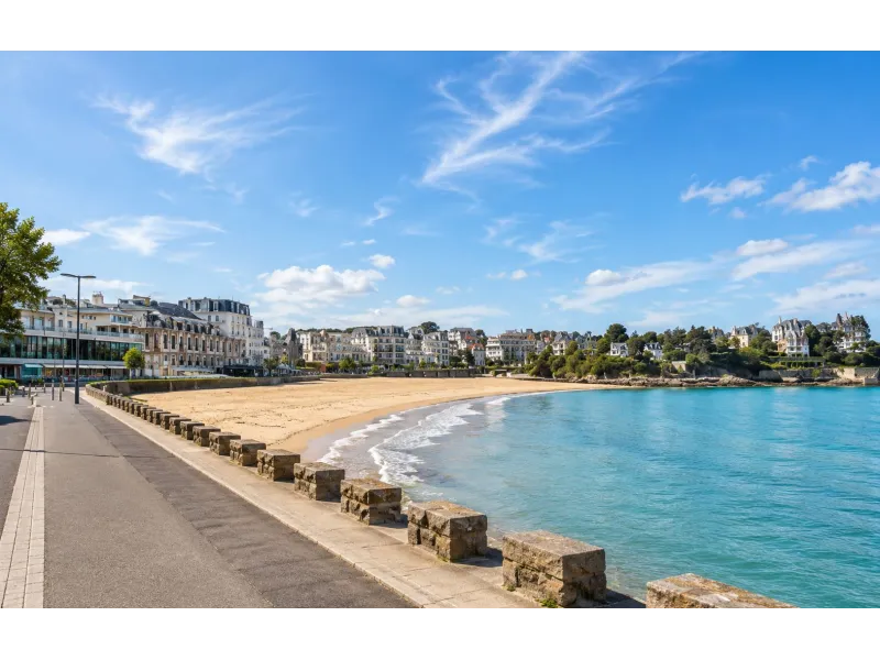 Terrain à bâtir à Dinard