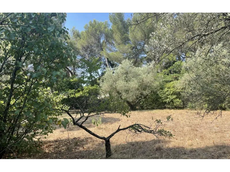Terrain à bâtir à Nîmes