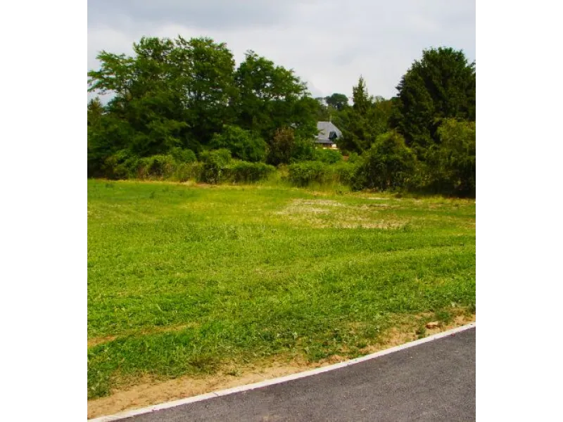 Terrain à bâtir à Bruyères-le-Châtel