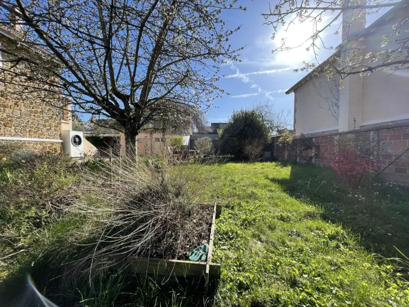 Terrain à bâtir à Saint-Prix