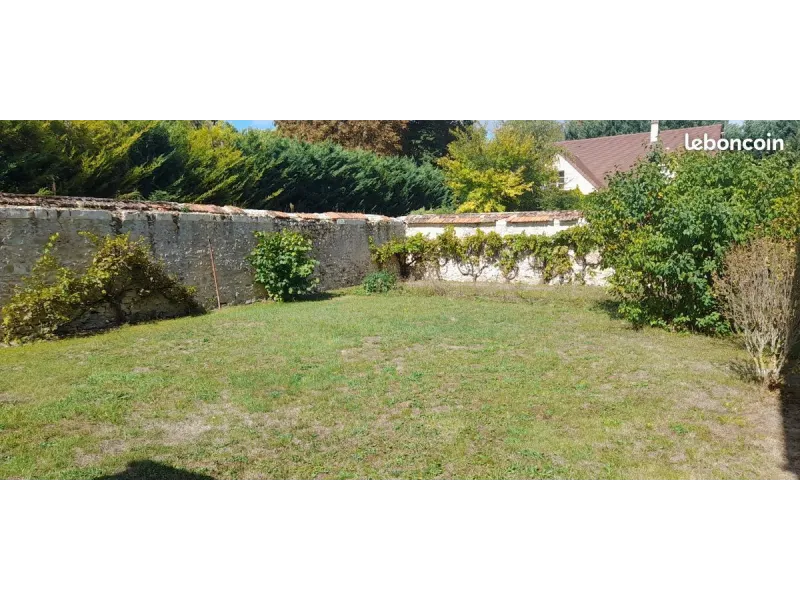 Terrain à bâtir à Rubelles