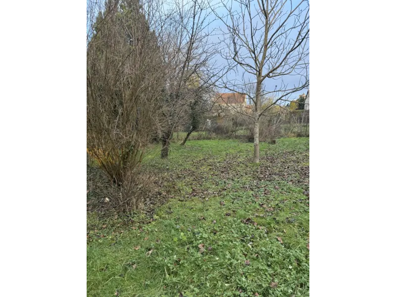 Terrain à bâtir à Combs-la-Ville