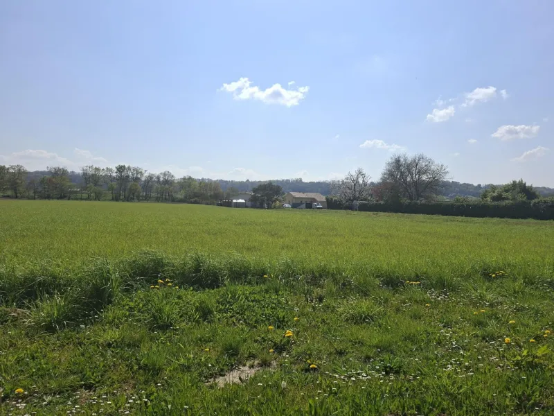 Terrain à bâtir à Toulouzette