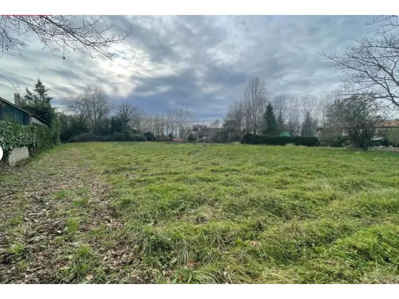 Terrain à bâtir à Saint-Sever