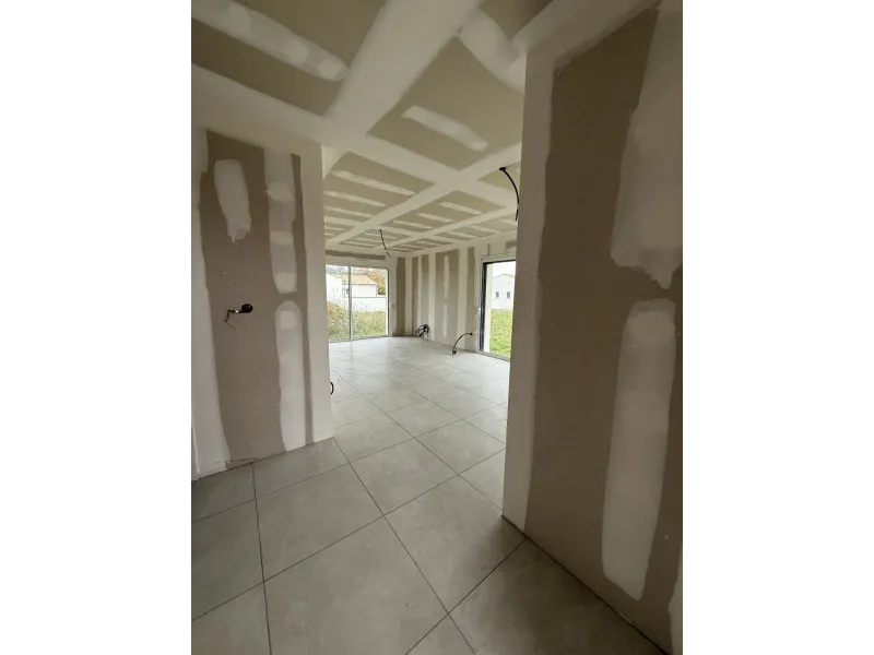 Maison neuve à Coulon
