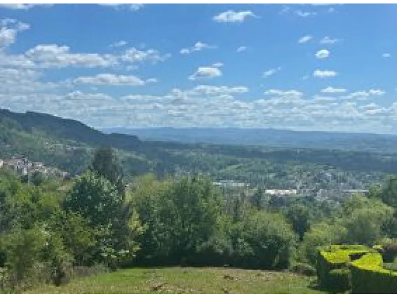 Terrain à bâtir à Thiers
