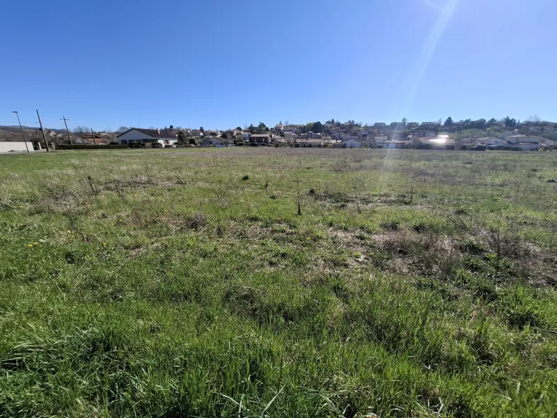 Terrain à bâtir à Pérignat-sur-Allier