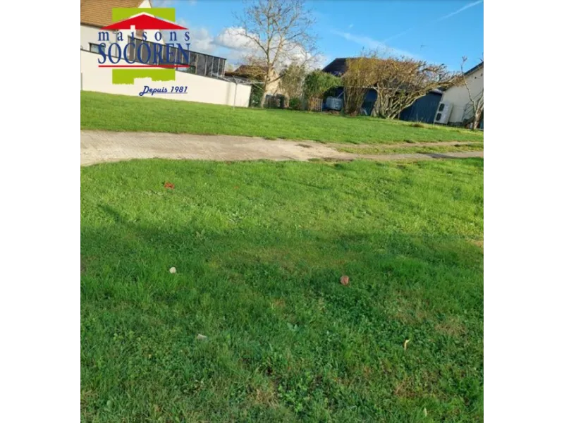 Terrain à bâtir à Champagne