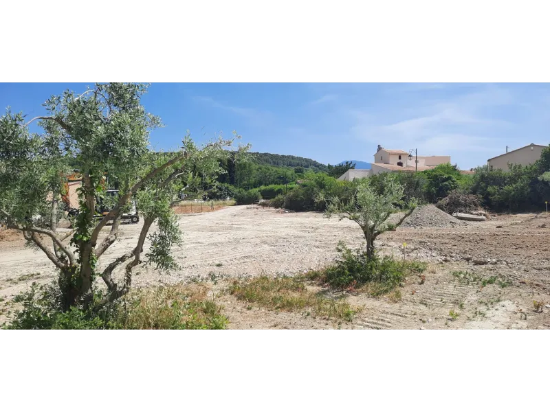 Terrain à bâtir à Caromb