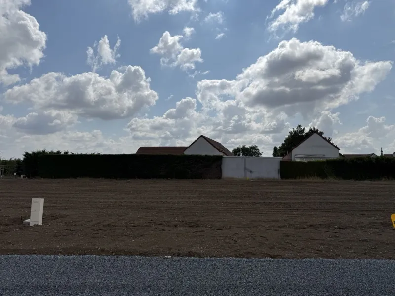 Terrain à bâtir à Avermes