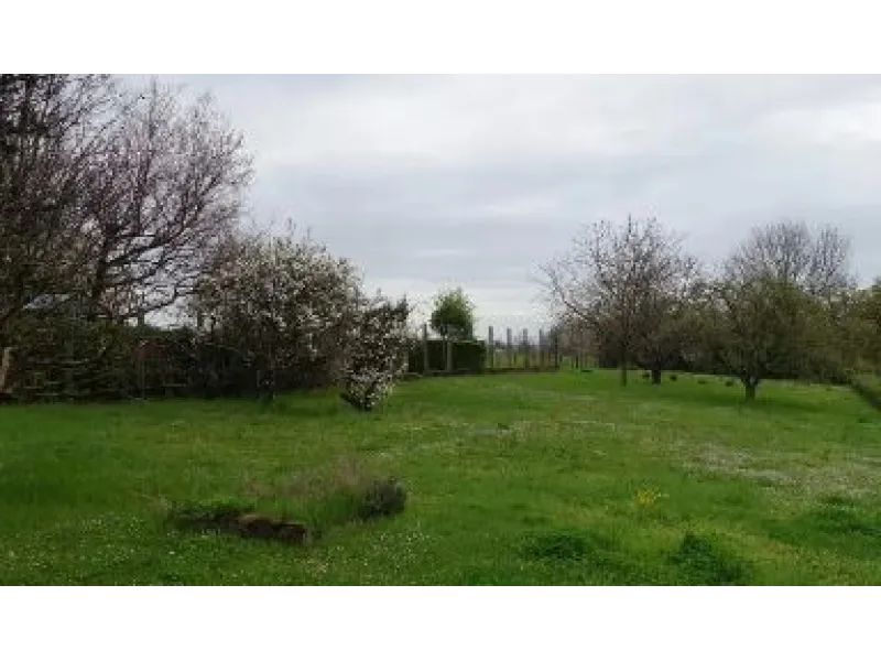 Terrain à bâtir à Charnay-lès-Mâcon