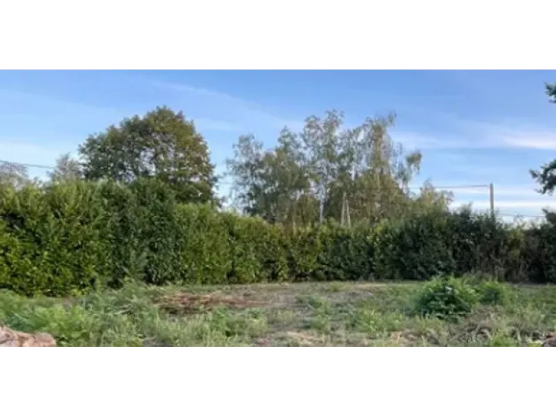 Terrain à bâtir à Prissé