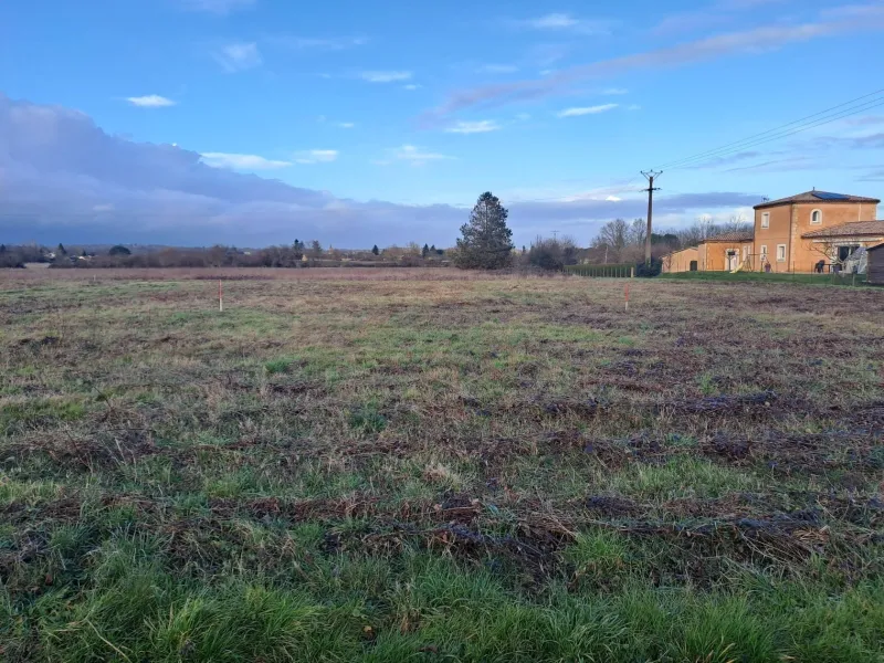 Terrain à bâtir à Cours-de-Pile