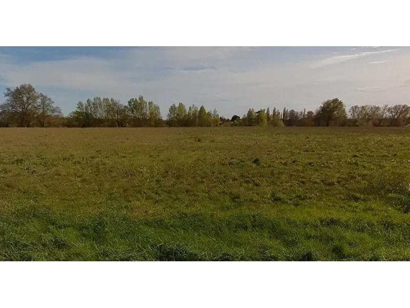 Terrain à bâtir à Creysse