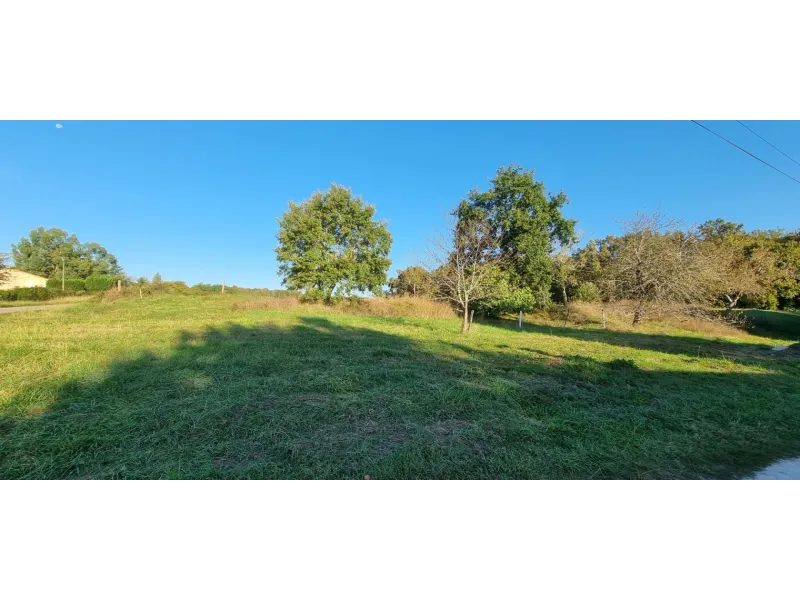 Terrain à bâtir à Yvrac