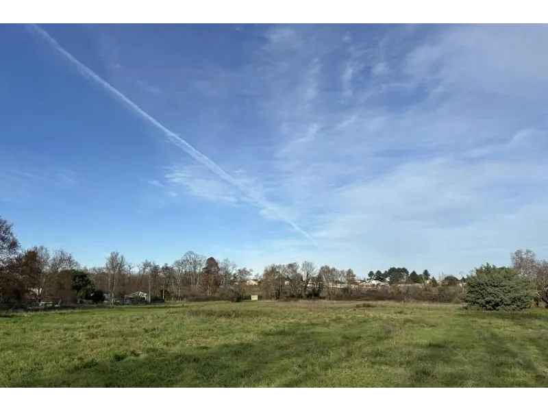 Terrain à bâtir à Saint-Genès-de-Lombaud