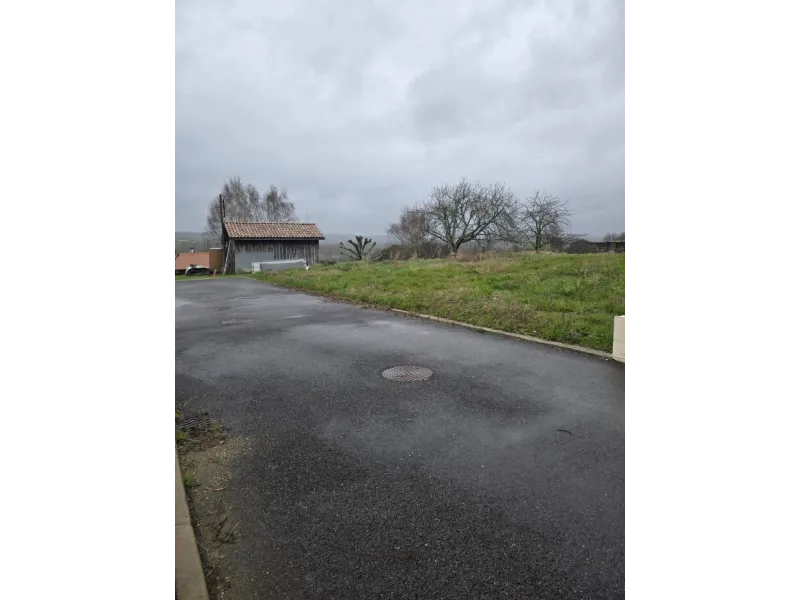 Terrain à bâtir à Marmande