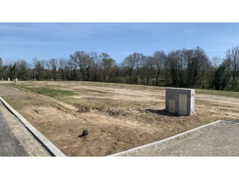 Terrain à bâtir à Cestas