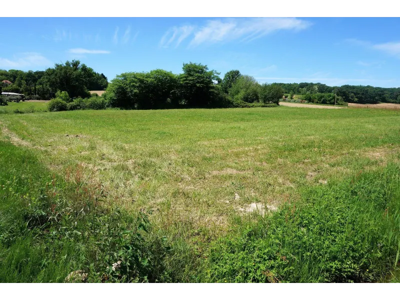 Terrain à bâtir à Salles