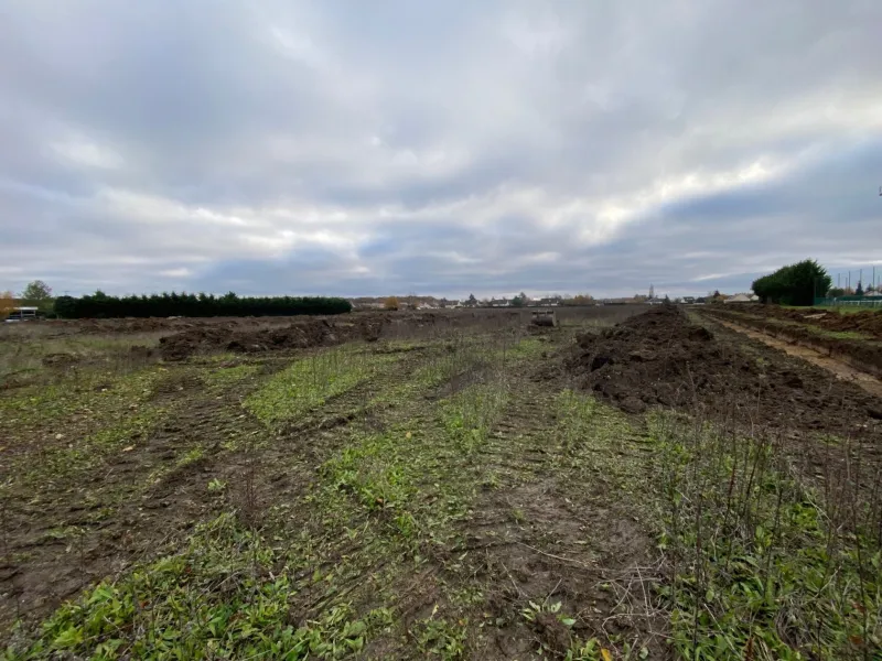 Terrain à bâtir à Saint-Lyé-la-Forêt