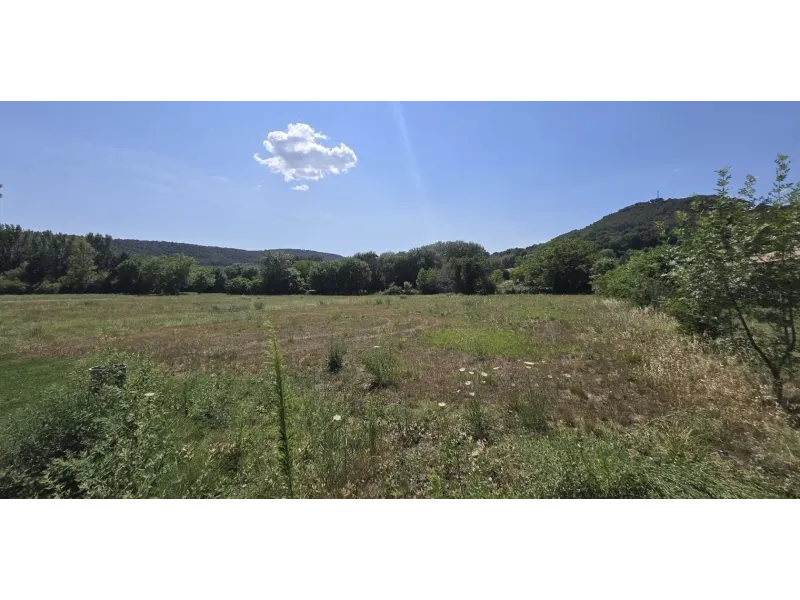 Terrain à bâtir à Salernes