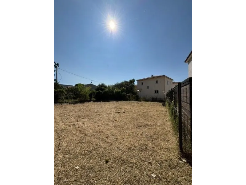 Terrain à bâtir à Pélissanne