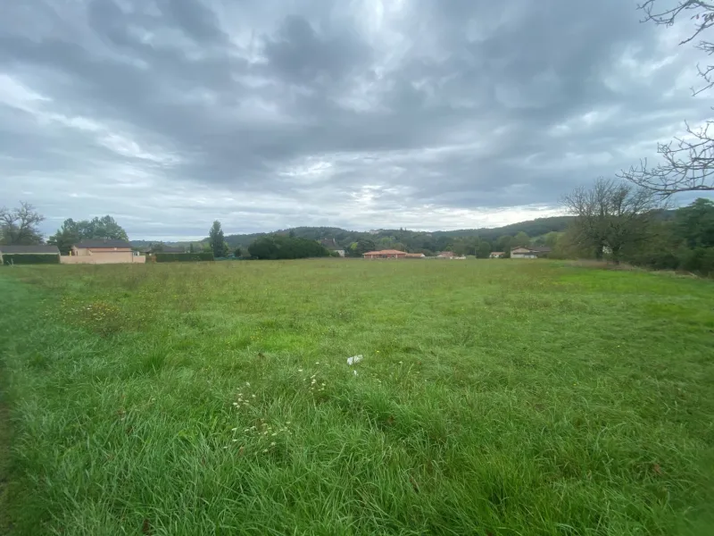 Terrain à bâtir à Grignols