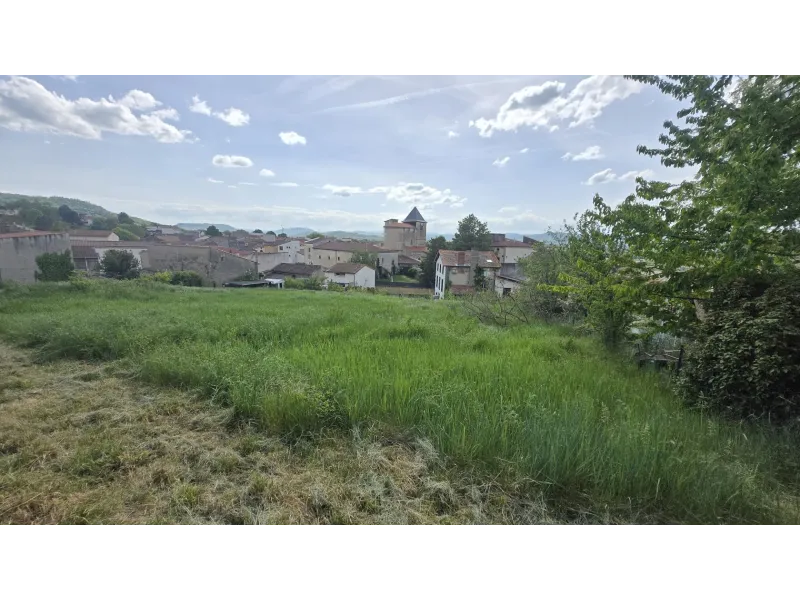 Terrain à bâtir à Pérignat-sur-Allier