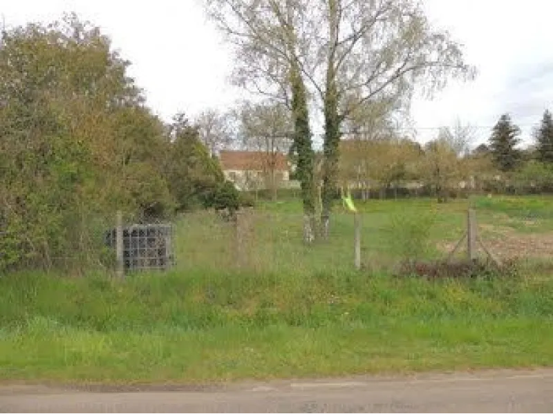 Terrain à bâtir à Fontenay-le-Vicomte