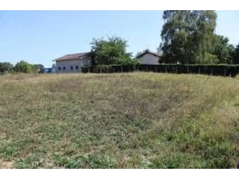 Terrain à bâtir à Saint-Léger-en-Yvelines