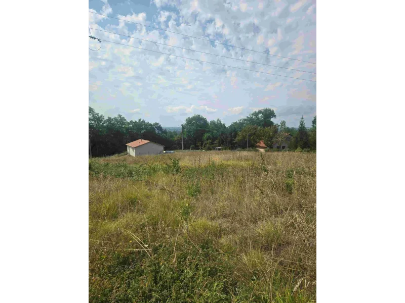 Terrain à bâtir à Casseuil