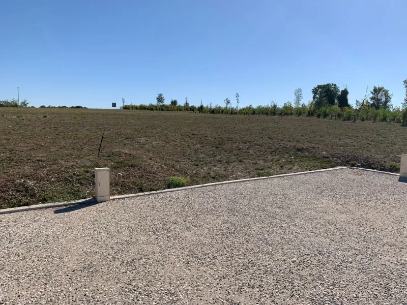 Terrain à bâtir à Loulay